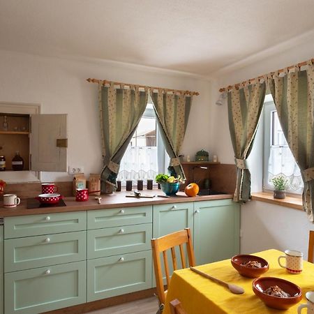 Cherry House - Cosy House - Ideal For Bear Watching, In The Neighborhood Of The Medieval Sneznik Castle Stari Trg pri Lozu Exteriér fotografie